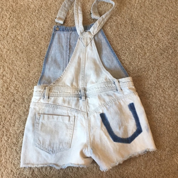 NWOT Guess Overalls - Picture 2 of 4